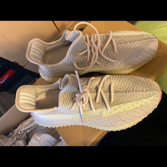 Yeezy boost 350 - Picture 2 of 3